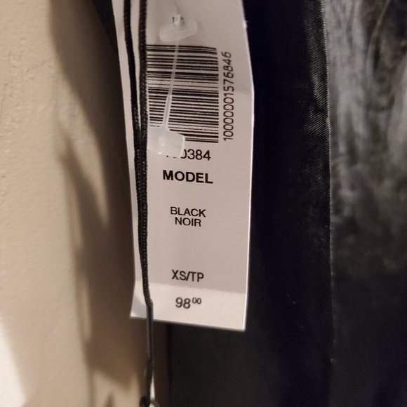 Babaton Model Dress - Picture 4 of 5